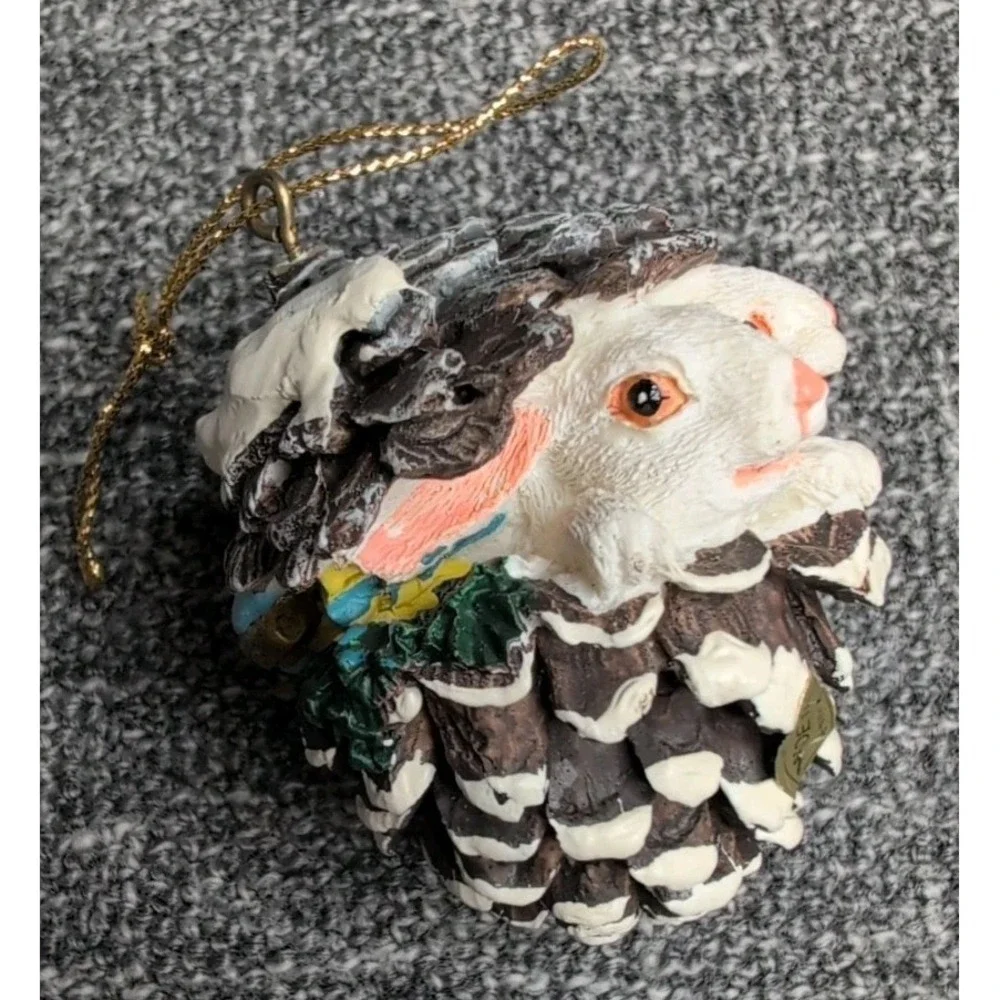 Vtg Woodland Pinecone Ornaments with Animals 2